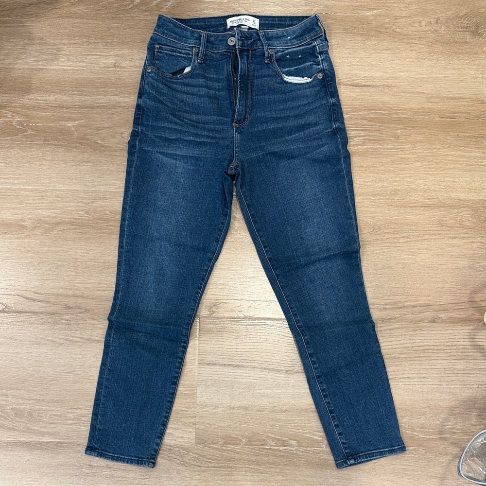 Abercrombie & Fitch Dark Blue Skinny Jeans